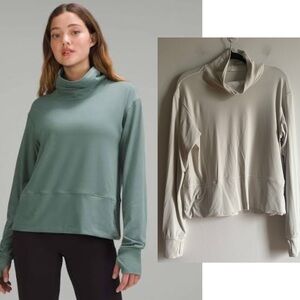 Lululemon Sz S Ready to Rulu Off White Casual Relaxed Pullover Sweater